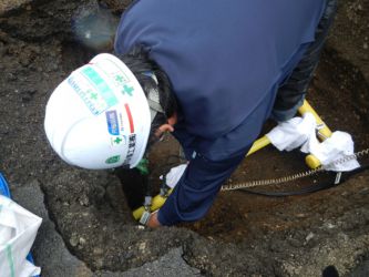 PE本支管と内管の分岐接続